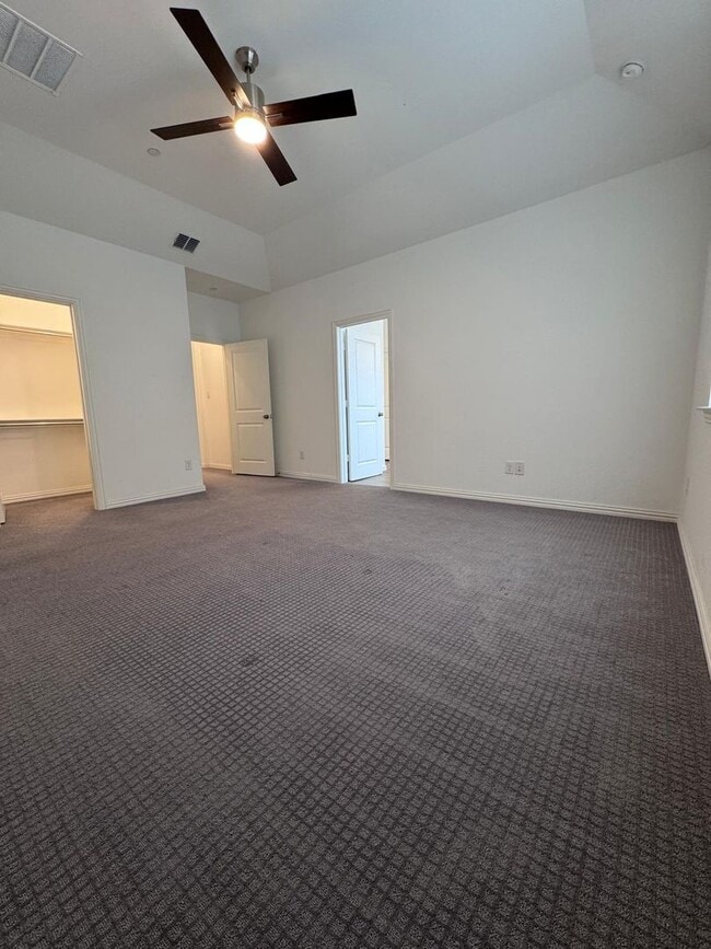 Building Photo - FULLY UPGRADED LUXURY TOWNHOME located in ...