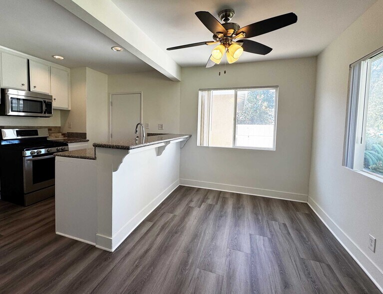 Building Photo - 27558 1/2 Violin Canyon Rd