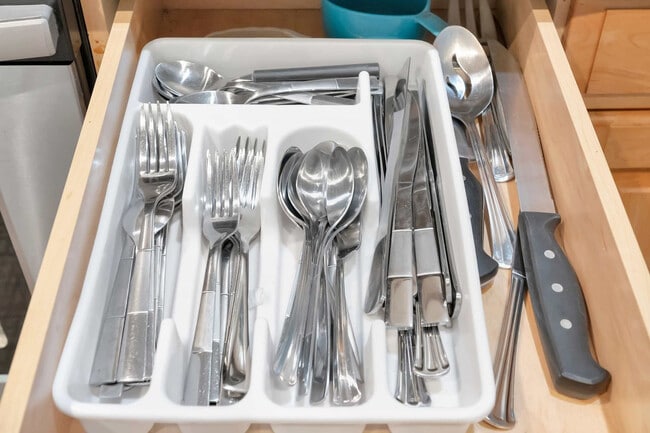 Building Photo - 530 S Gulfview Blvd