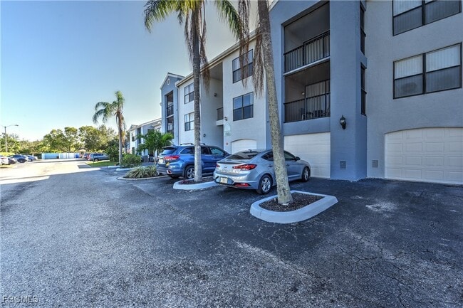 Building Photo - 13615 Eagle Ridge Dr