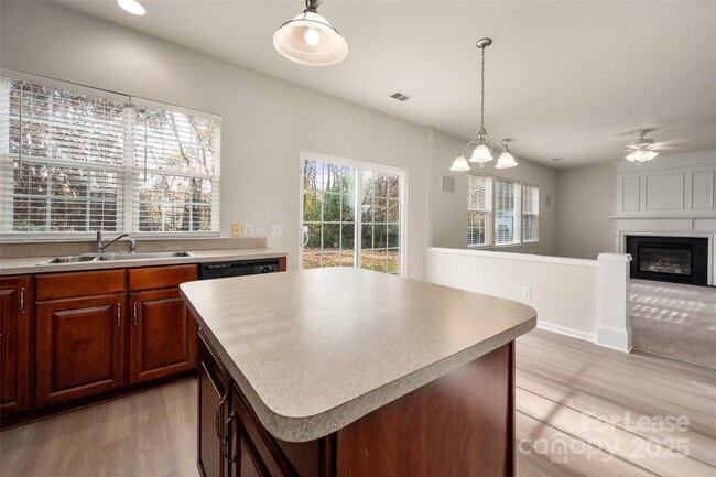 Building Photo - 11220 Cypress View Dr