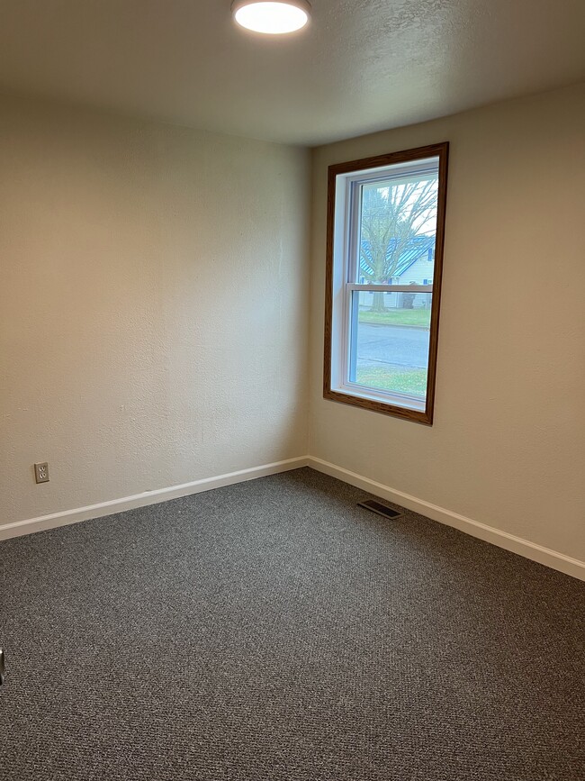 Bedroom 1 - 526 Fourth St