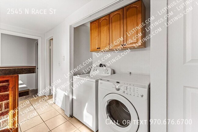 Building Photo - 2545 N Race St