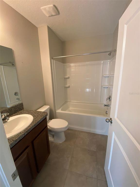 Building Photo - 9648 Sage Creek Dr
