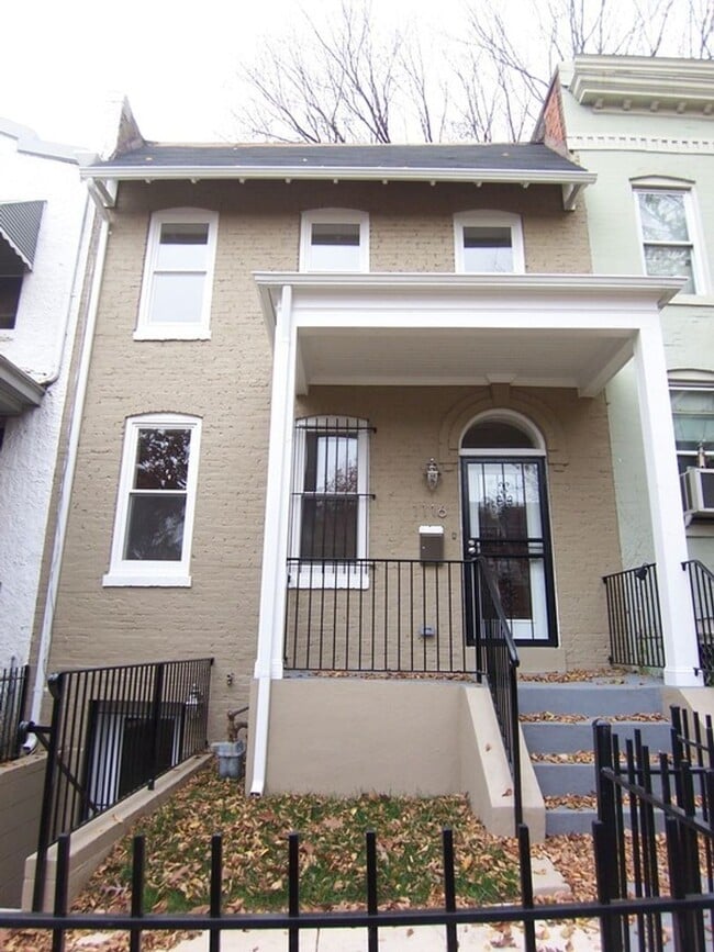 Building Photo - Updated 2BR English Basement in H Street Corridor with Off Street Parking