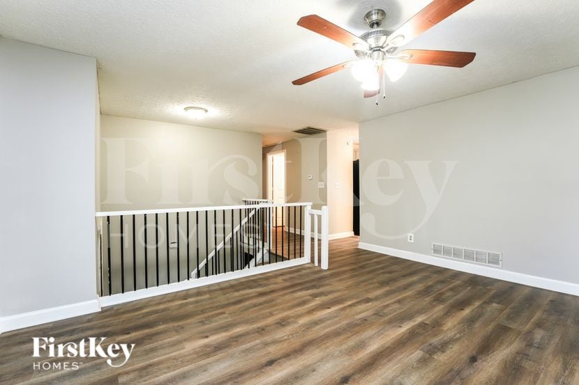 Building Photo - 1362 Tucker Woods Dr NW