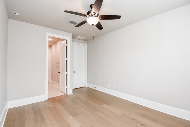 Building Photo - 10106 Cypress Path