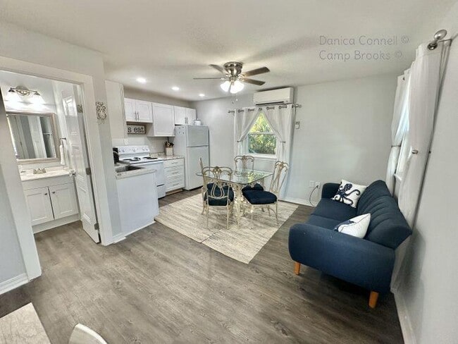 Building Photo - 229 Florida Blanca Pl SE