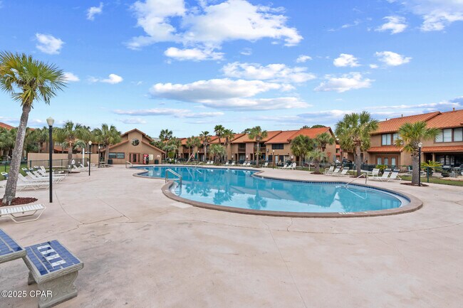 Building Photo - 164 Robin Ln