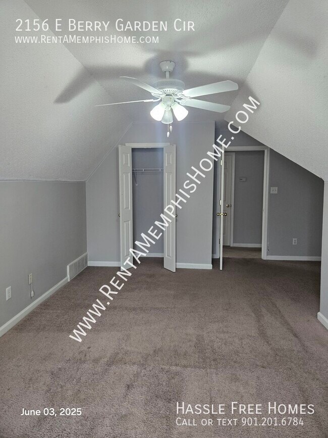 Building Photo - 2156 Berry Garden Cir W