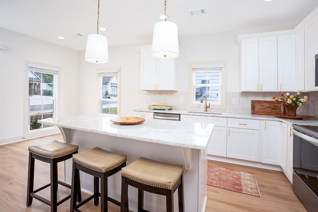 Building Photo - 7355 U.S. Hwy 280 W