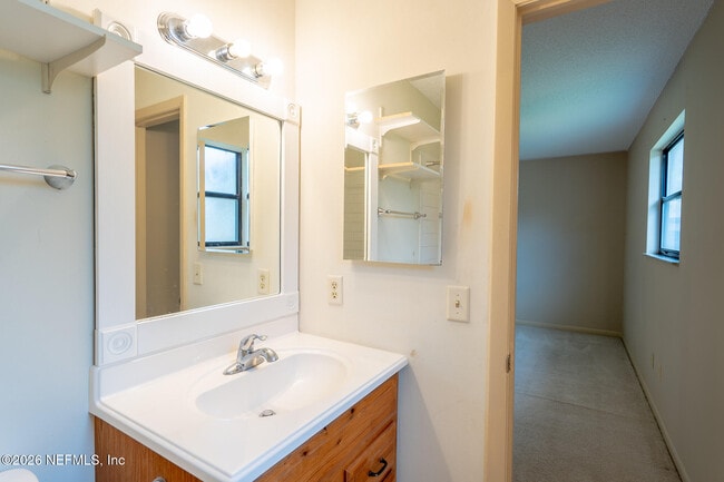 Building Photo - 4909 Beige St