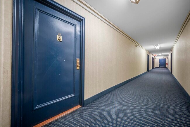 Building Photo - 6515 JFK Blvd E