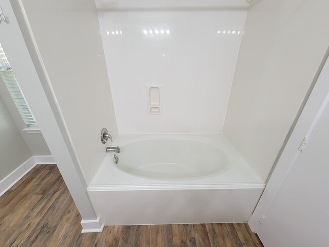 Building Photo - 16842 Marlin Spike Way