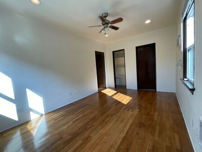 Building Photo - Park Blvd