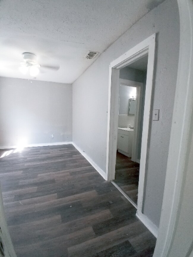 Building Photo - 1326 Jones St