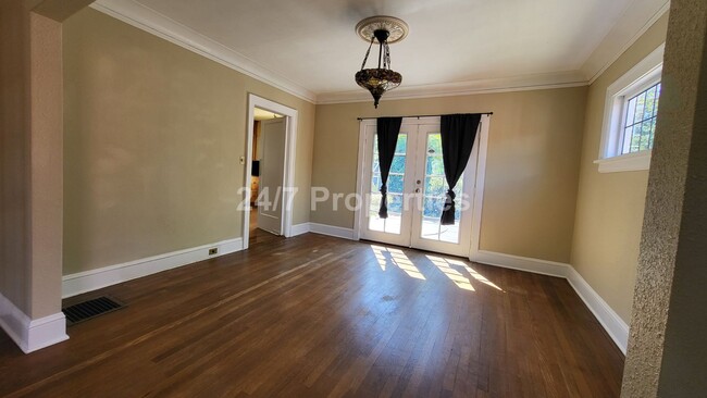 Building Photo - 2024-4624MF