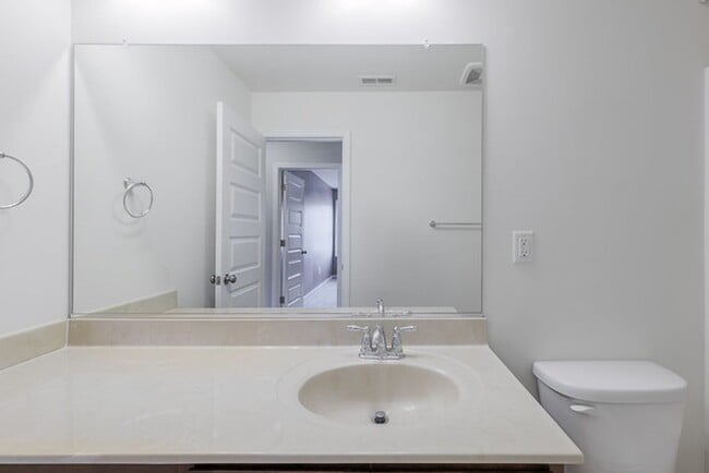 Building Photo - 17604 Wynstone Park Ln