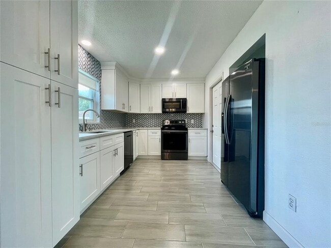 Building Photo - 2107 E Atmore Cir