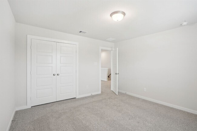 Building Photo - 1567 King Rnch Rd