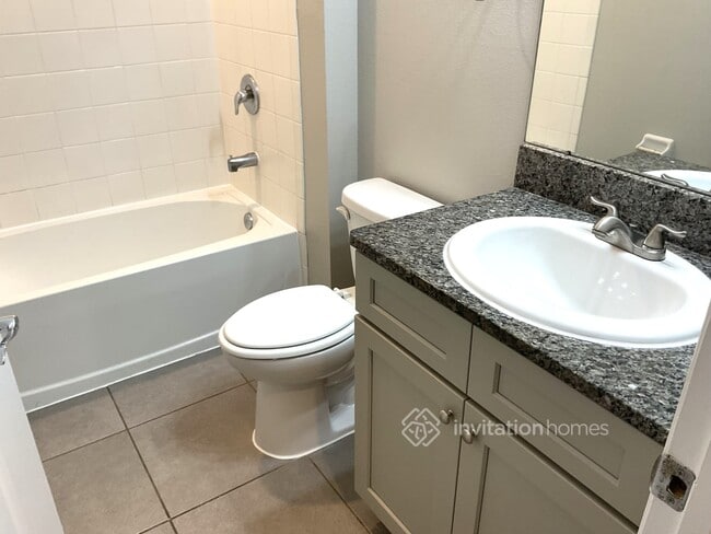 Building Photo - 3711 Wayfarer Wy