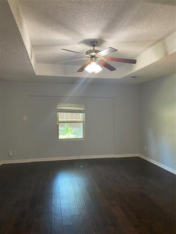 Building Photo - 6005 Black Berry Ln