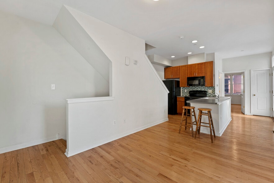 Building Photo - 1643 Fitzwater St