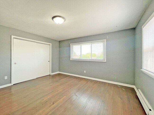 Building Photo - 7515 Cloman Way