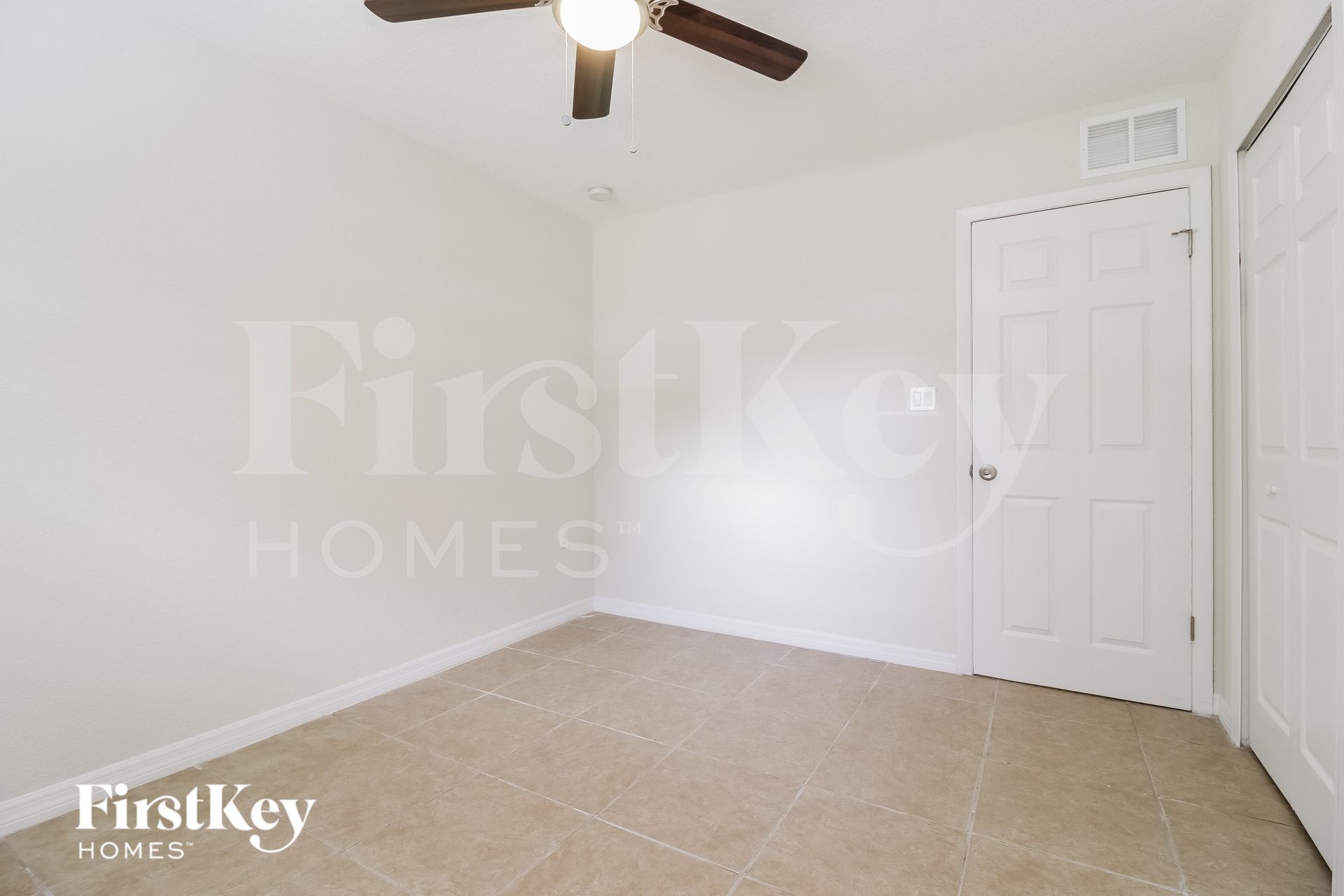 Building Photo - 1312 Prairie Ln