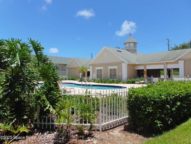 Building Photo - 3975 Almeida Court