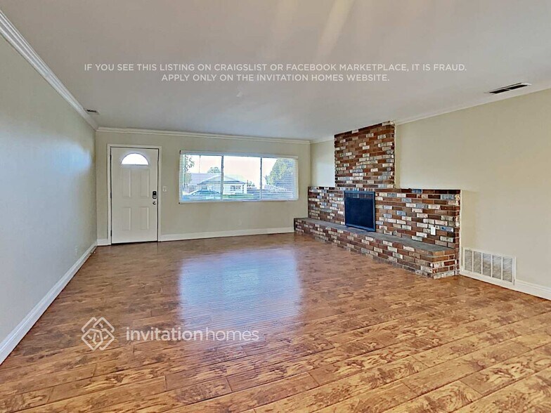 Building Photo - 241 Delaware Dr