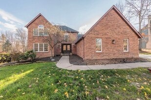 Building Photo - 8420 Timber Trl