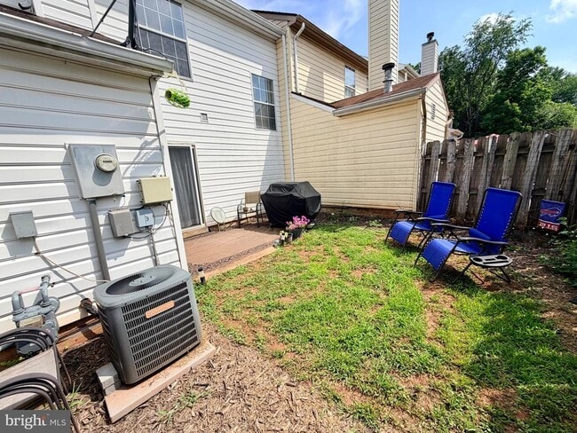 Building Photo - 612 Bridlewood Dr