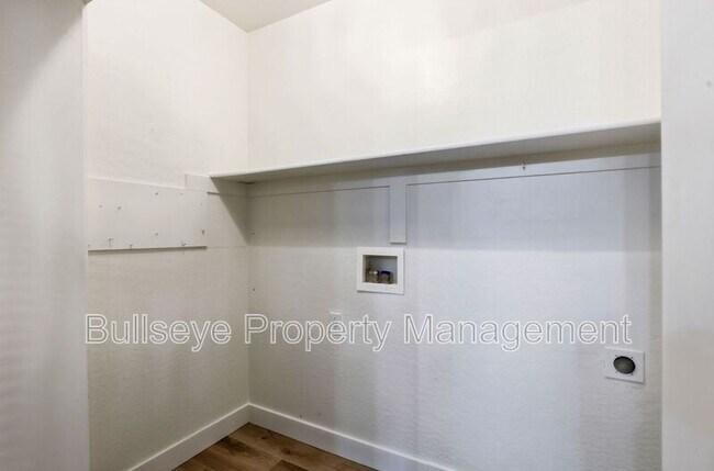 Building Photo - 2163 S Tucana Ln