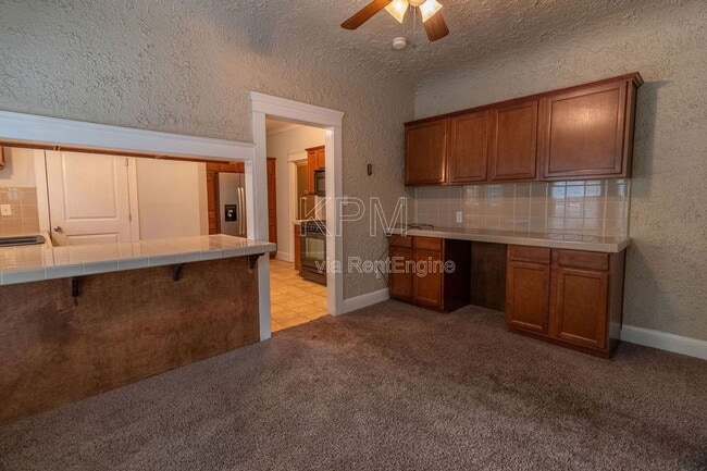 Building Photo - 1428 Picardy Dr