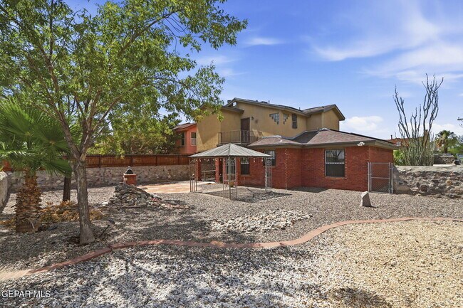 Building Photo - 6900 Imperial Ridge Dr