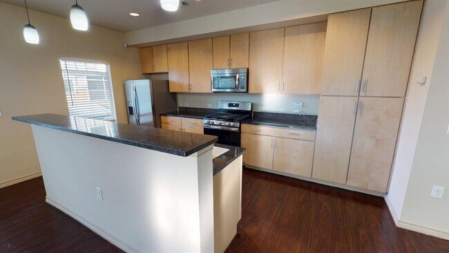 Building Photo - 2606 Wilson St