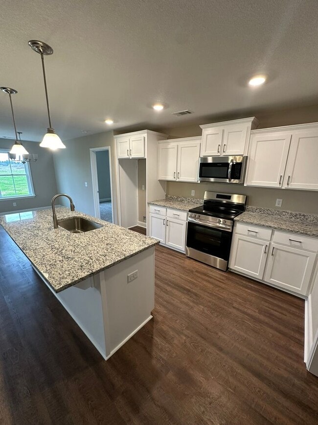 Building Photo - 510 Doyle Ln