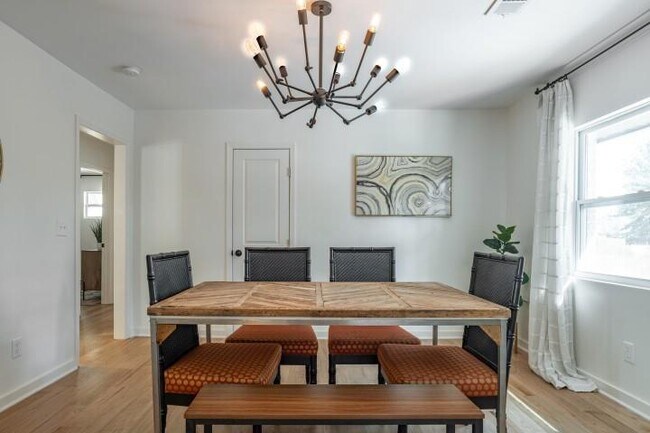 Building Photo - 3154 N Druid Hills Rd