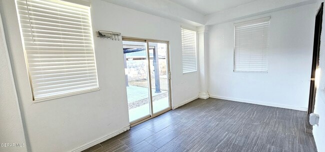 Building Photo - 3151 Red Velvet Pl