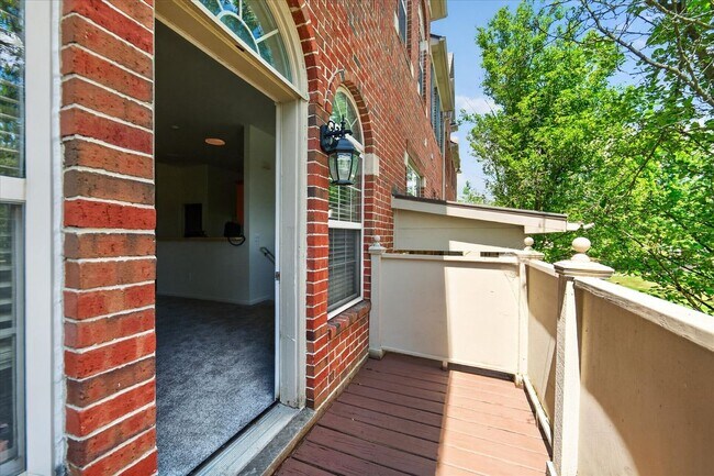 Building Photo - 39763 Rockcrest Cir