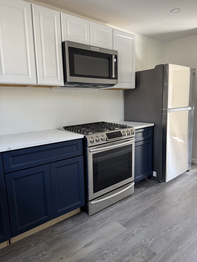 Building Photo - 47 N Cannon Dr