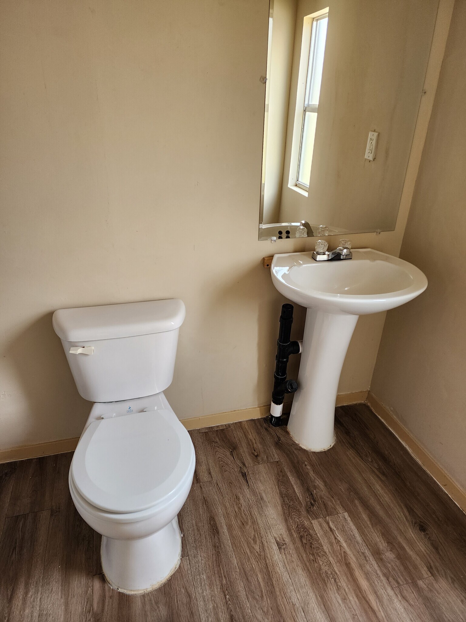 Building Photo - 31365 Wisteria Rd