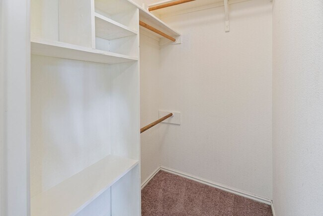 Building Photo - Charming 3 bedroom, 2 bathroom home in Kyle!!!