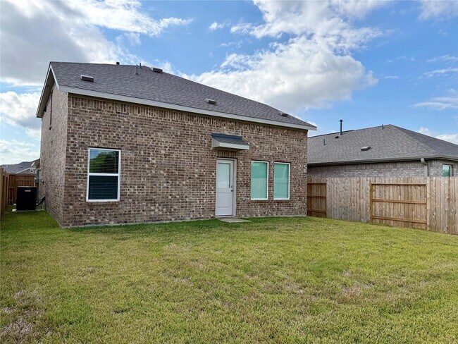 Building Photo - 28750 Texas Plns Dr