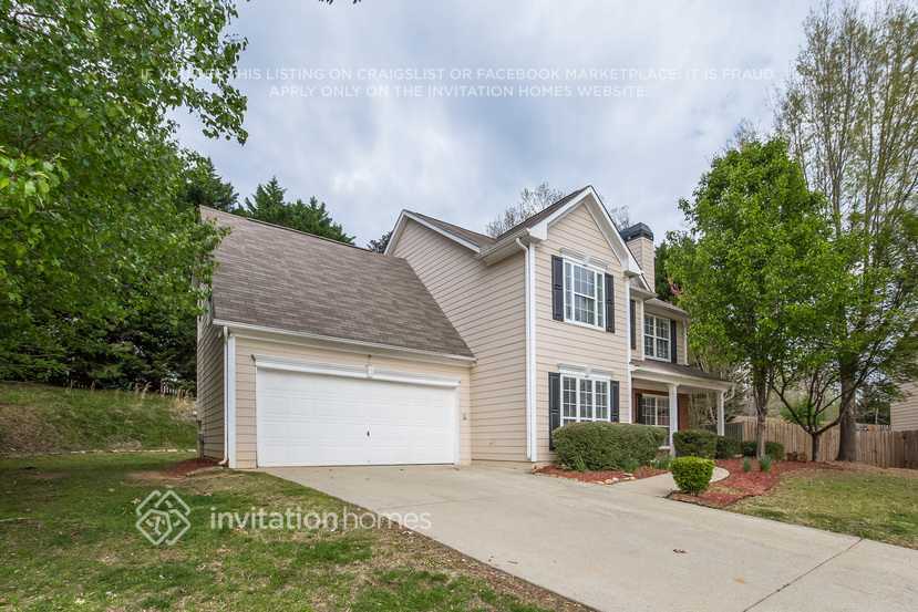 Building Photo - 5366 Spike Ln
