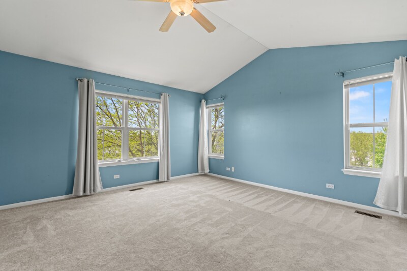 Building Photo - 259 Grand Ridge Rd