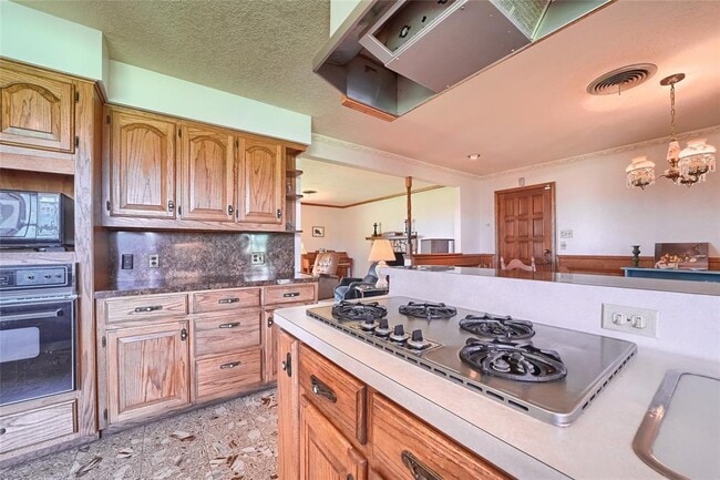 Building Photo - 801 Fm 971