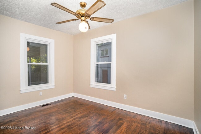 Building Photo - 13714 S Blakely Ln