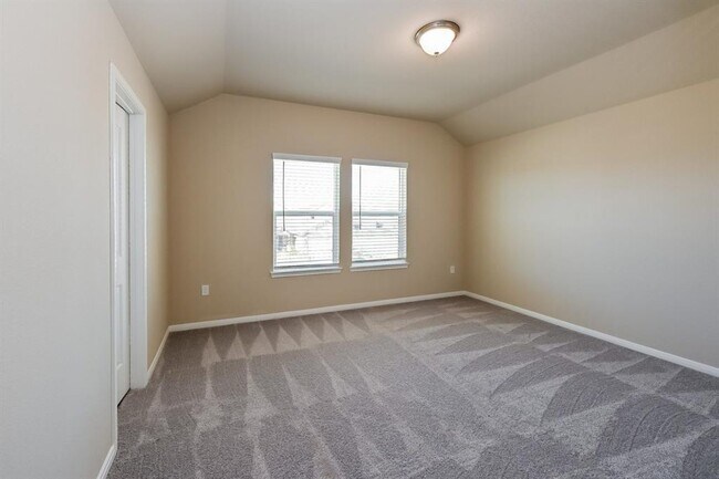 Building Photo - 7939 Cypress Country Dr